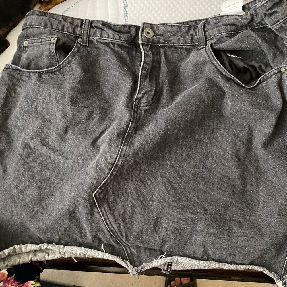 Black denim skirt